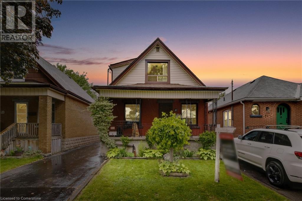 67 Cope Street Property Photo 1