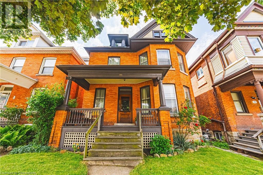 168 Wentworth Street Property Photo 1