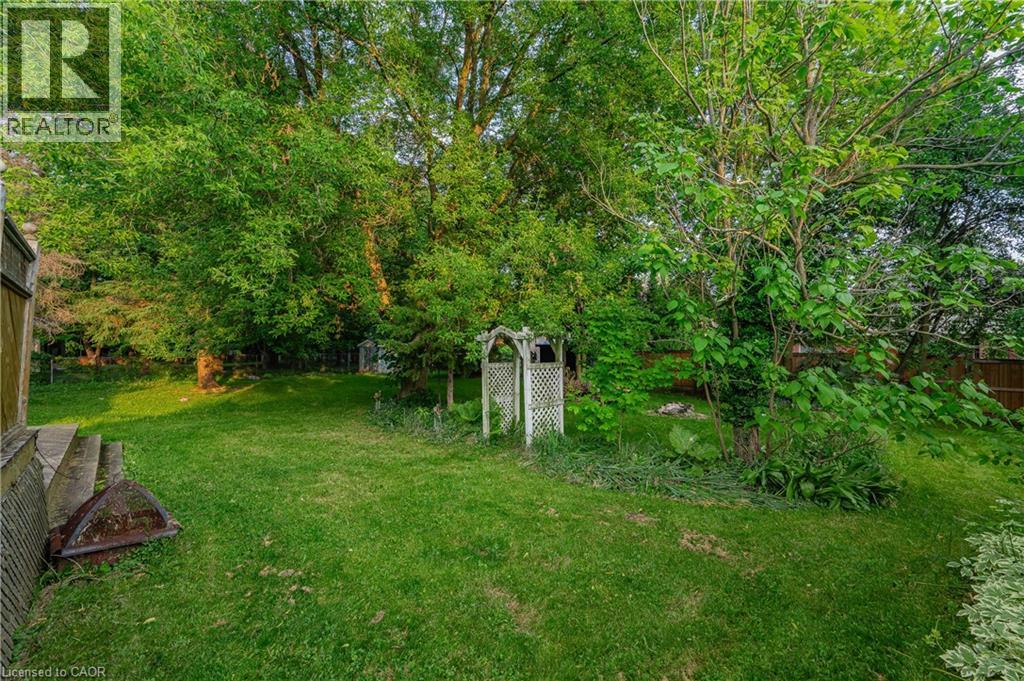 1060 Queens Bush Road Property Photo 16