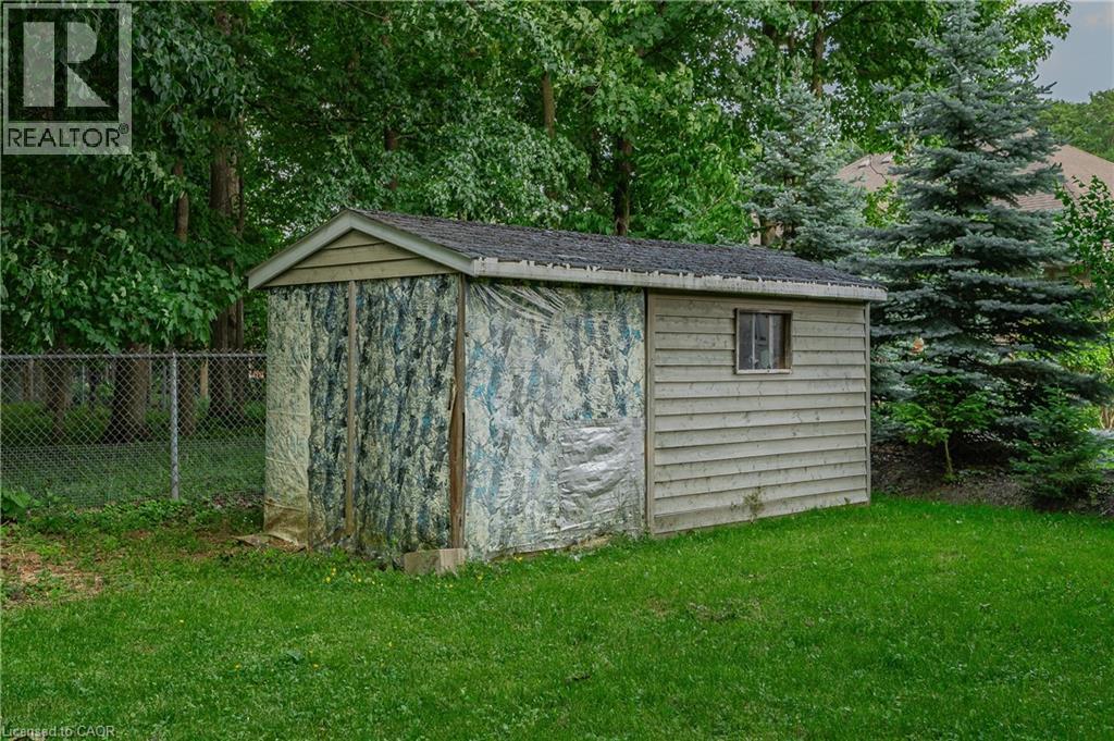 1060 Queens Bush Road Property Photo 17