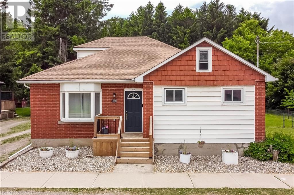 113 Lynden Road Property Photo 1