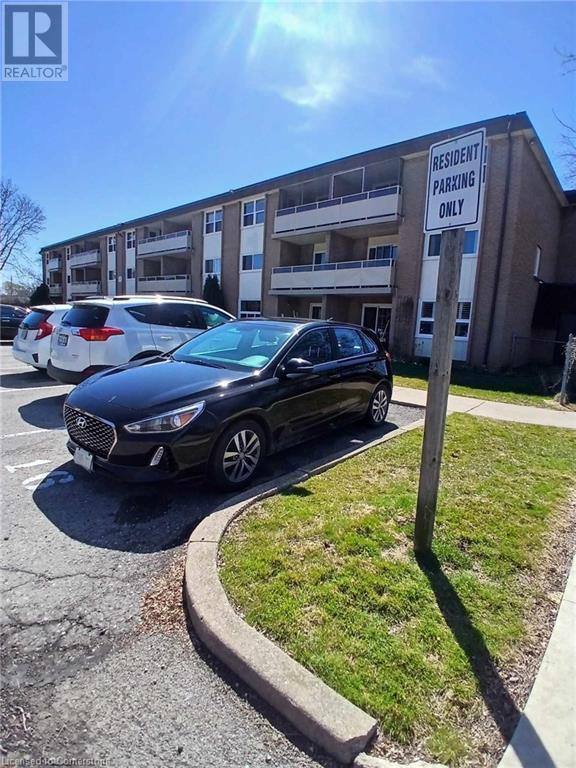 41 RYKERT Street Unit# 402