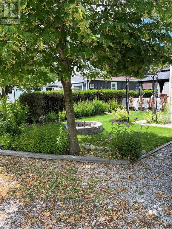 2073 Friendly Boulevard Property Photo 1