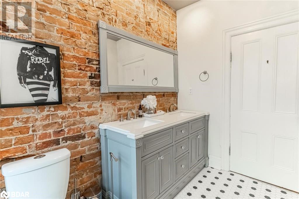 72 High Street Property Photo 15