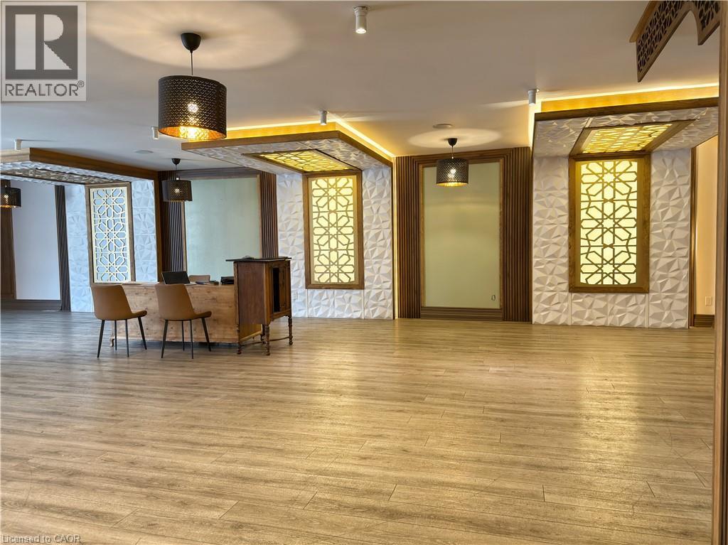 438 Kerr Street Unit# 5 Property Photo 2