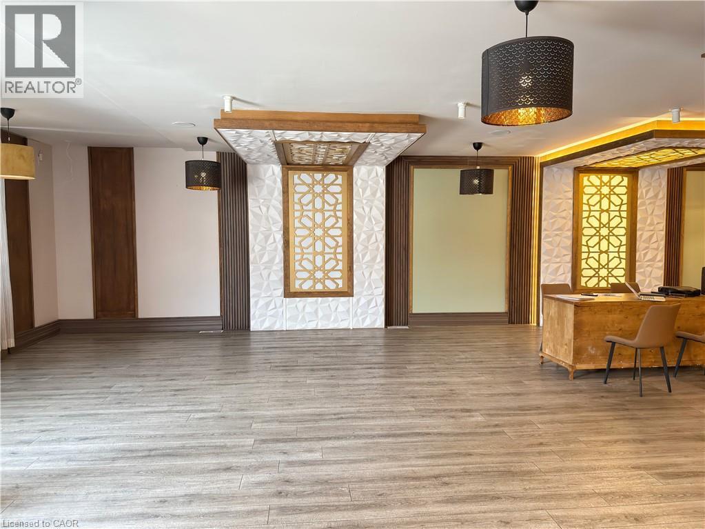 438 Kerr Street Unit# 5 Property Photo 4