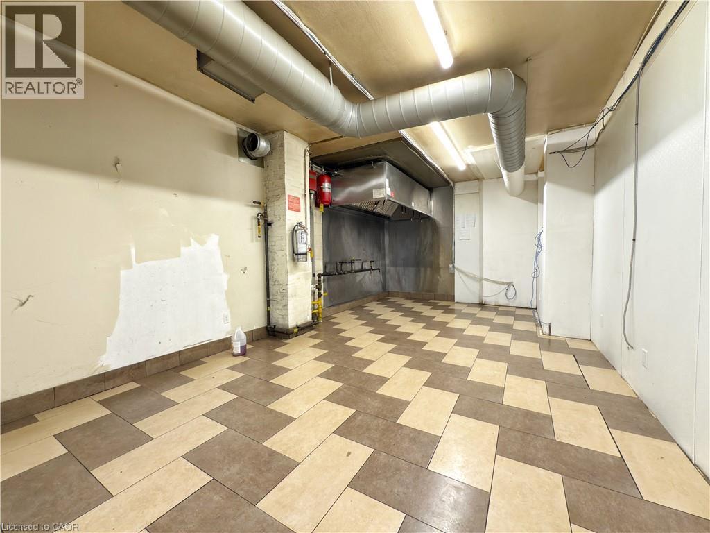 438 Kerr Street Unit# 5 Property Photo 7