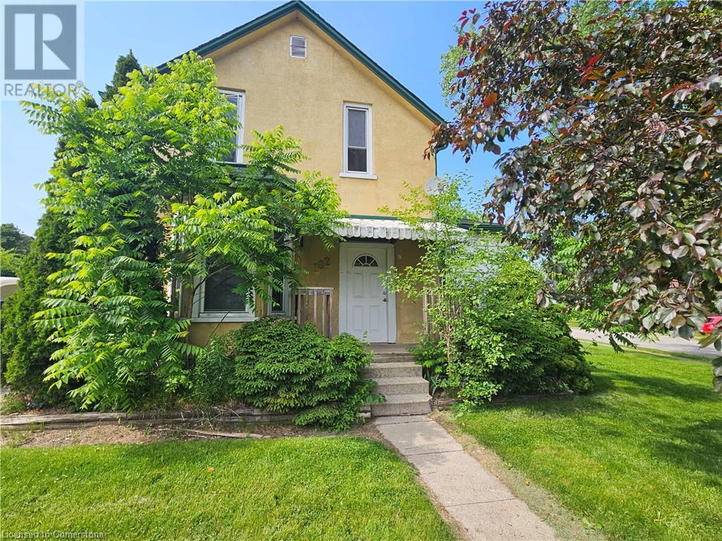 102 CEDAR Street