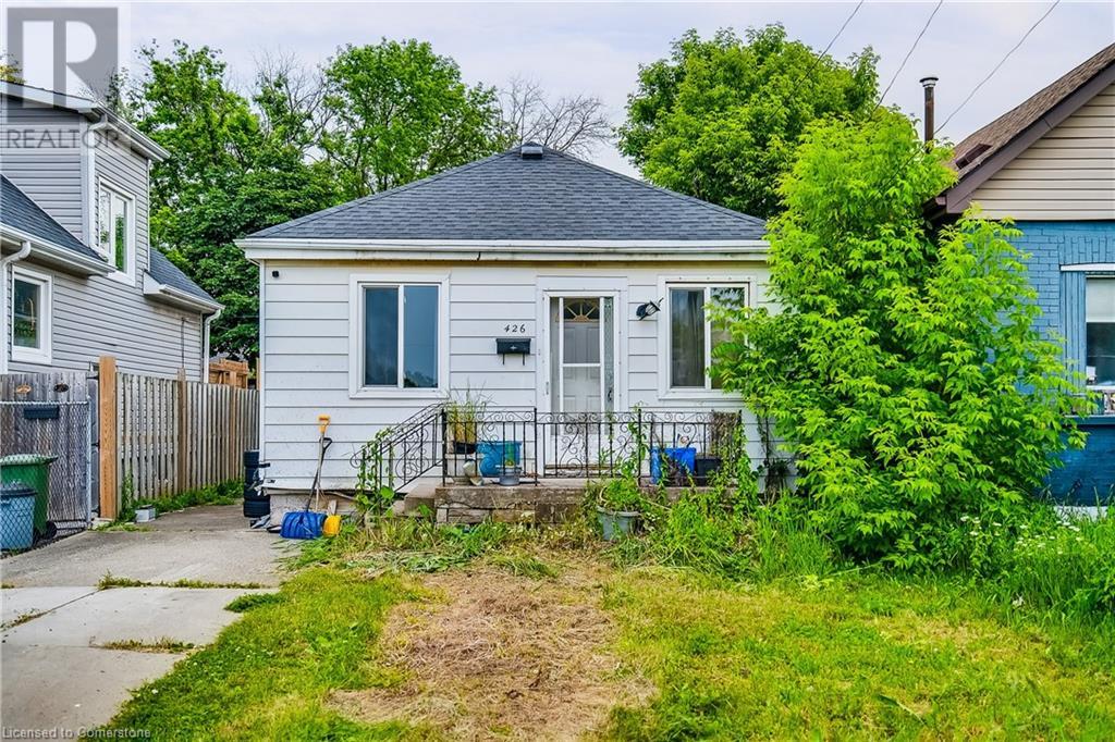 426 Osborne Street Property Photo 1
