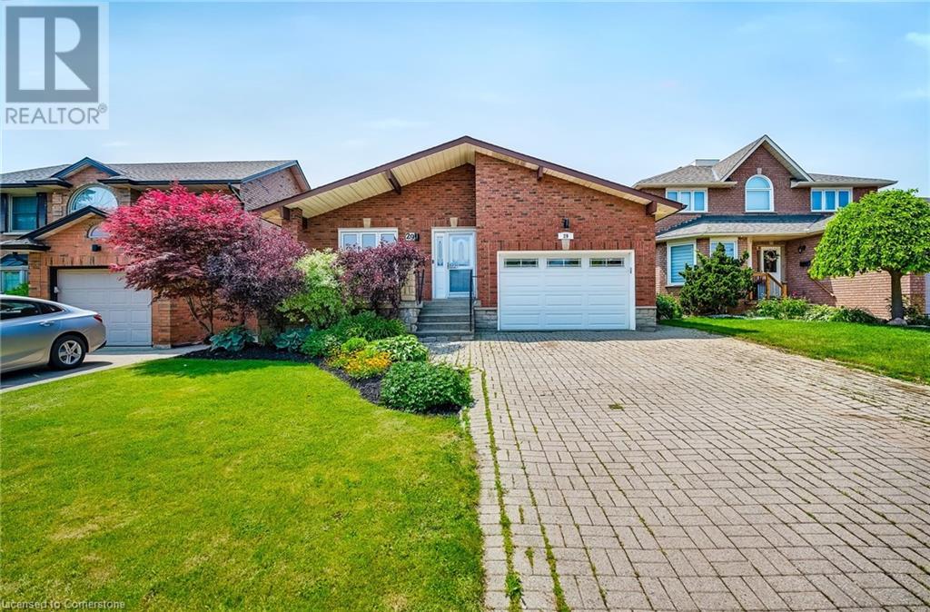 29 Guildwood Drive Property Photo 1
