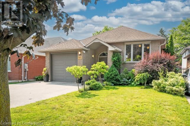 105 GLENHOLLOW Drive