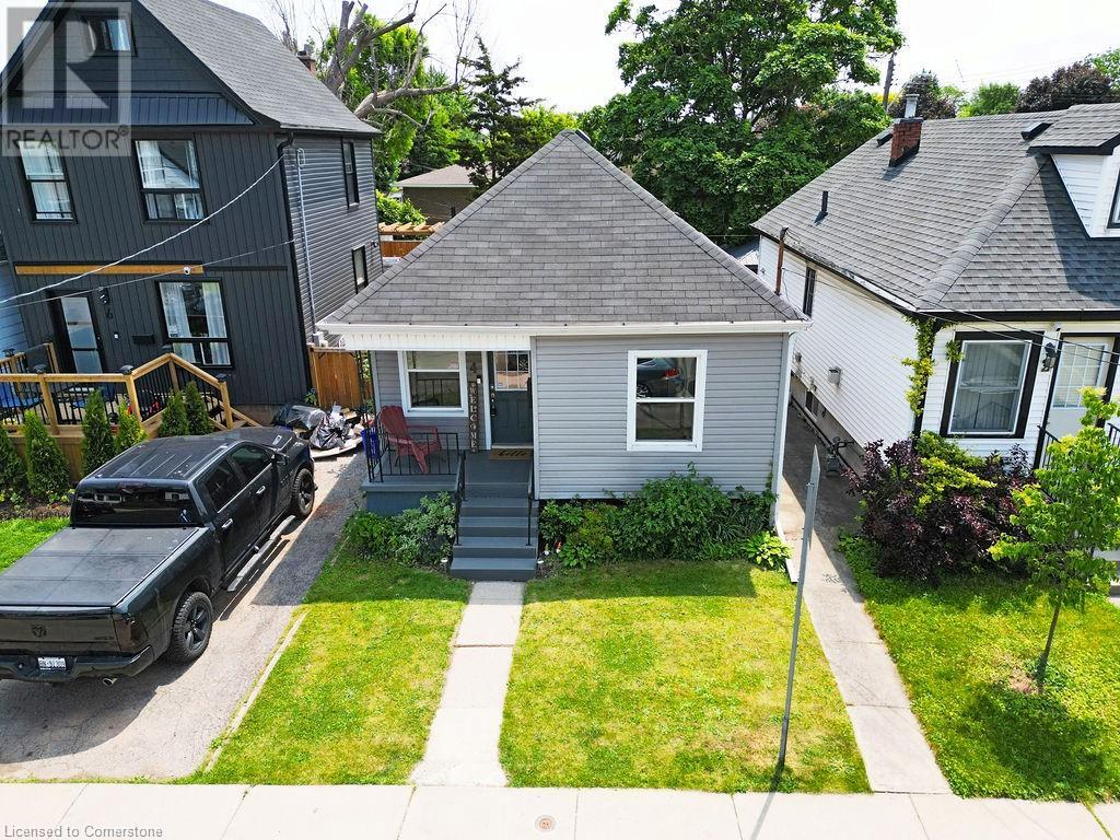 4 Frederick Avenue Property Photo 1