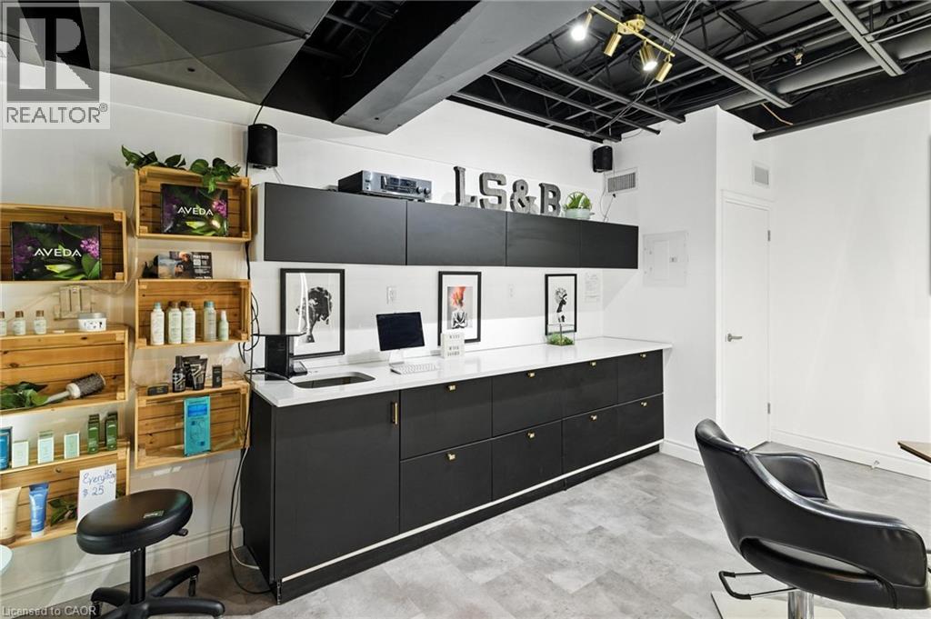 690 Belmont Avenue W Unit# 102 Property Photo 7