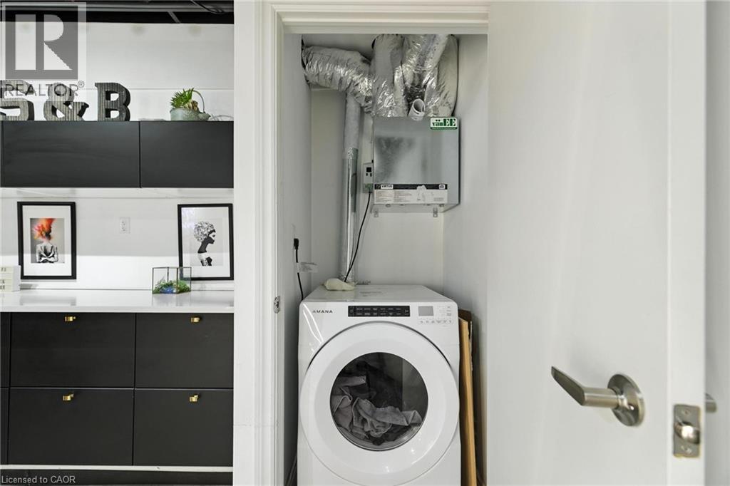 690 Belmont Avenue W Unit# 102 Property Photo 10