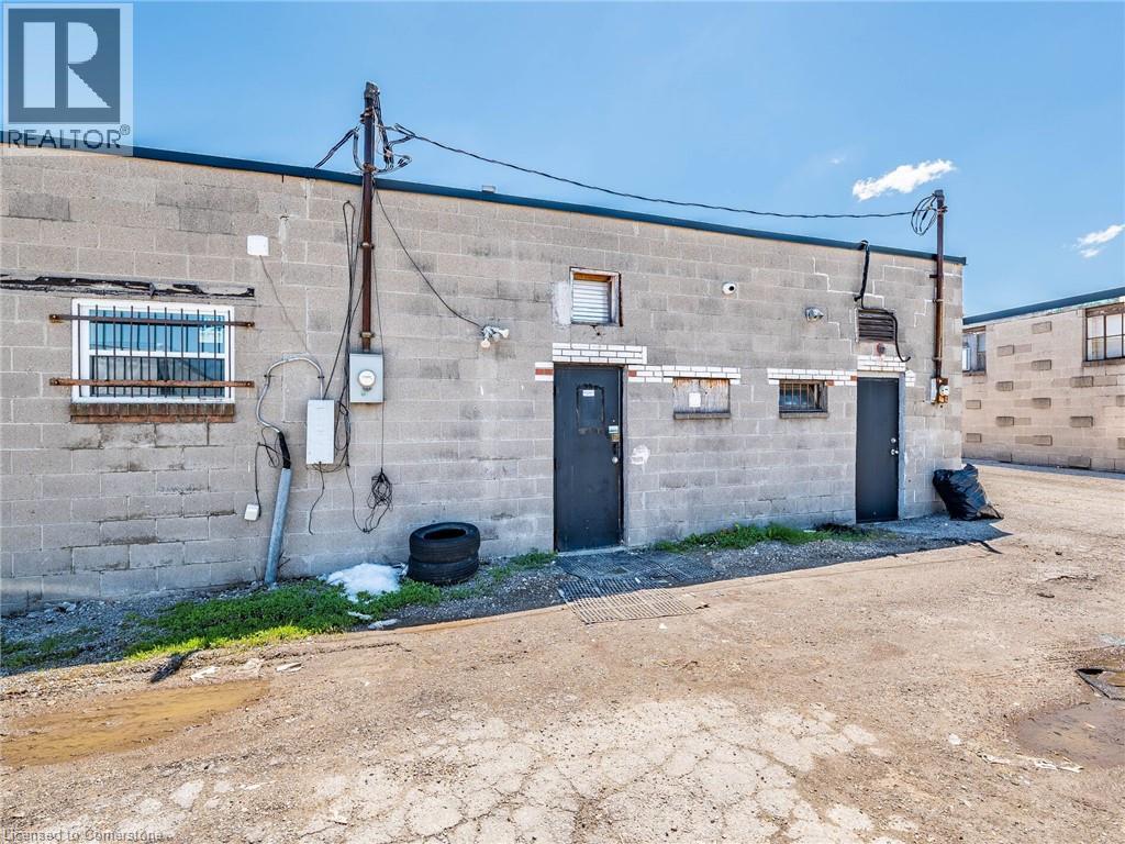 44 Dean Street Property Photo 41