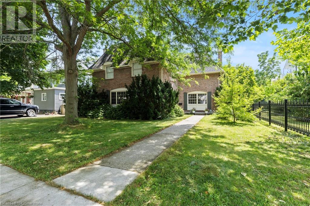 211 Merritt Street Property Photo 1