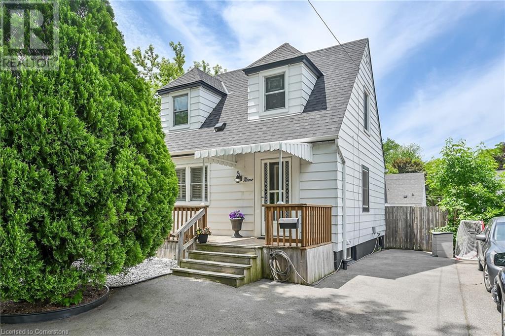 9 Bernard Street Property Photo 1