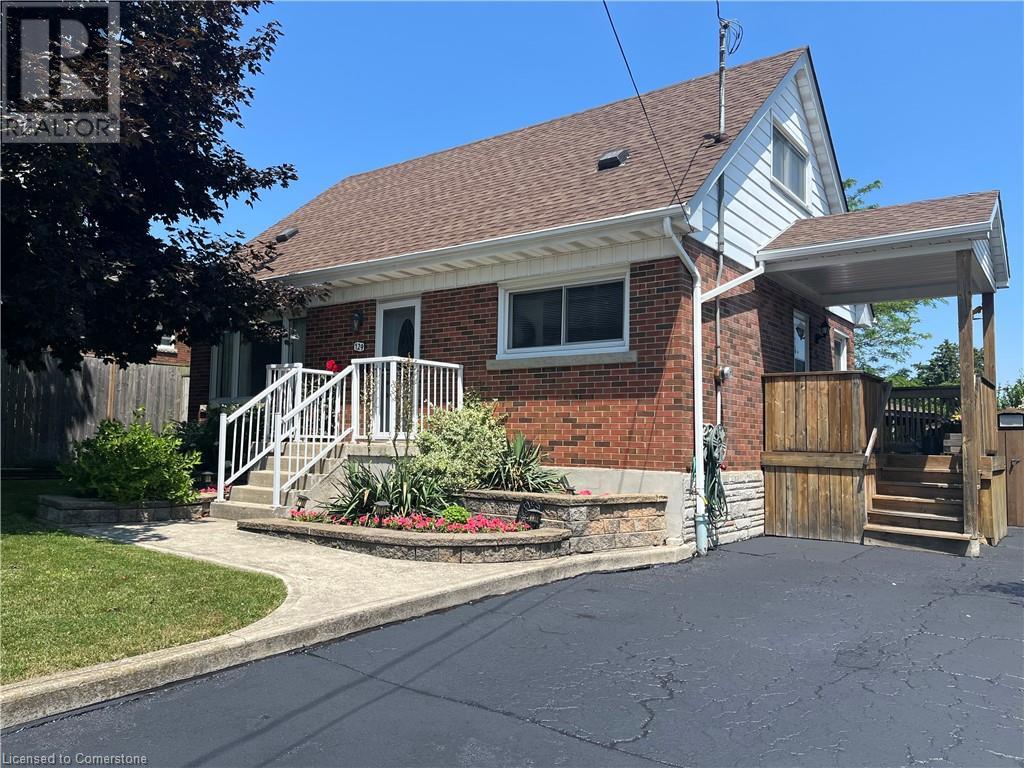 129 Broker Drive Property Photo 1