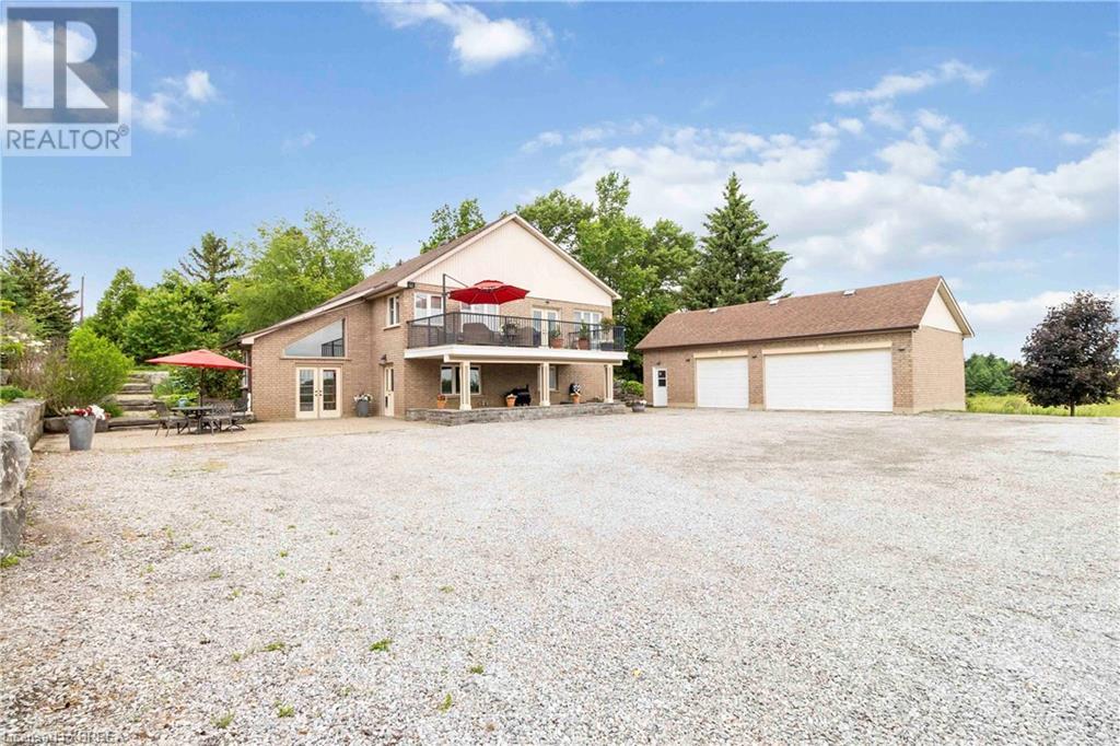 221 Old Onondaga Road E Property Photo 1