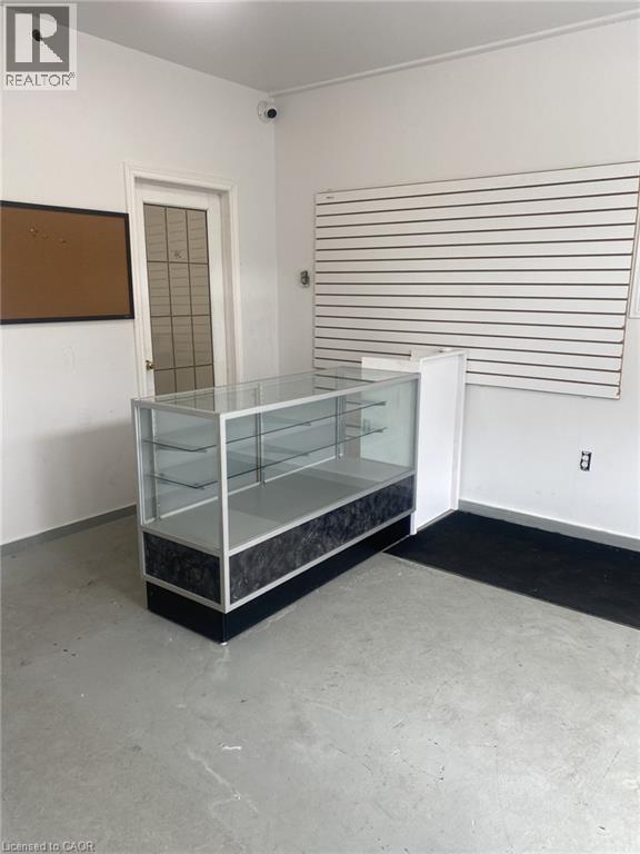 48 Ainslie Street S Property Photo 6