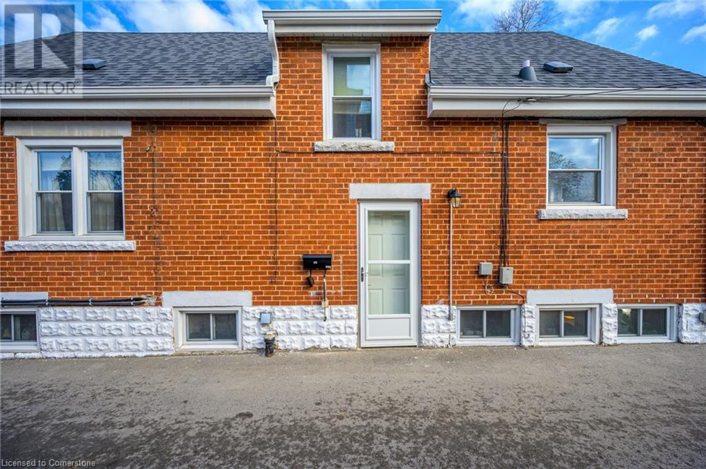 143 Tuxedo Avenue S Property Photo 28
