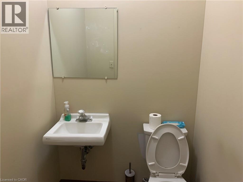 85 Norfolk Street Unit# 201 Property Photo 9