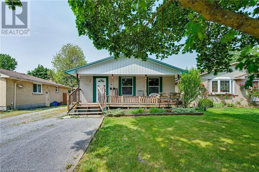 42 LORAINE Drive