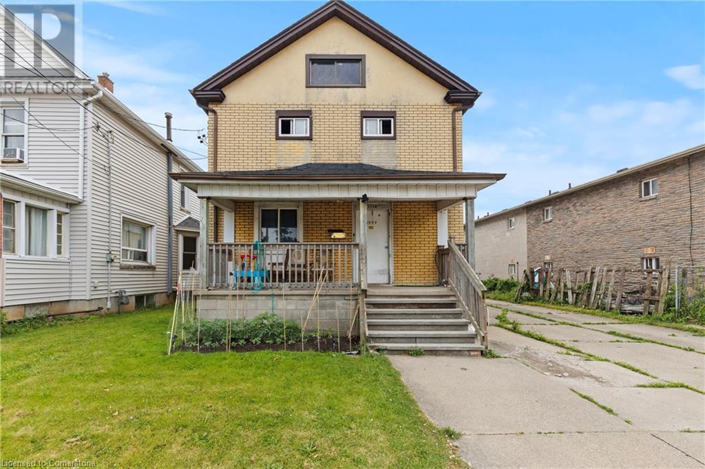 5554 Lewis Avenue Property Photo 1