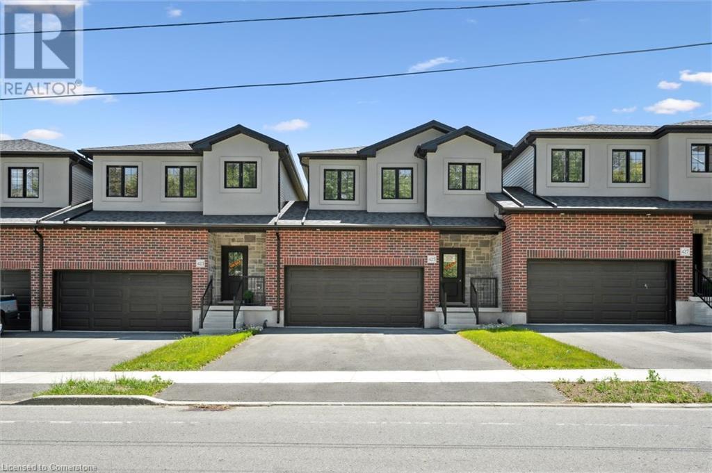423 Woolwich Street Property Photo 1