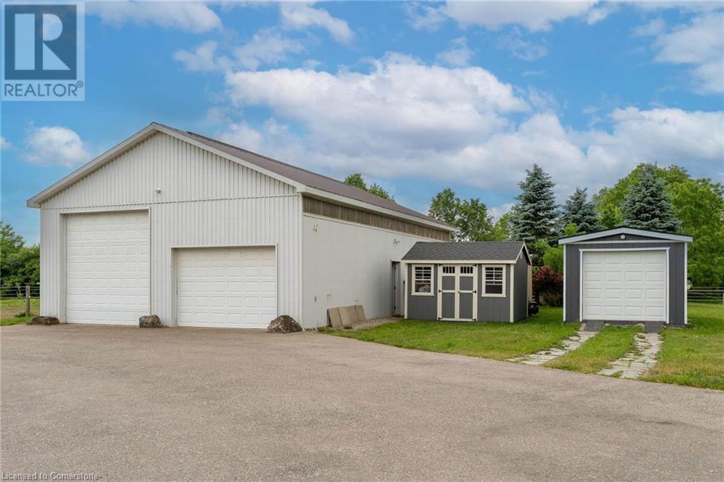 3988 Hwy 6 Property Photo 3