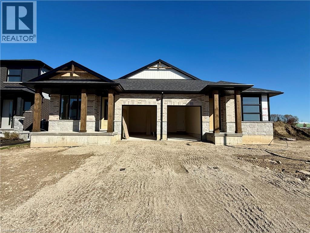 104 Thackeray Way Property Photo 1