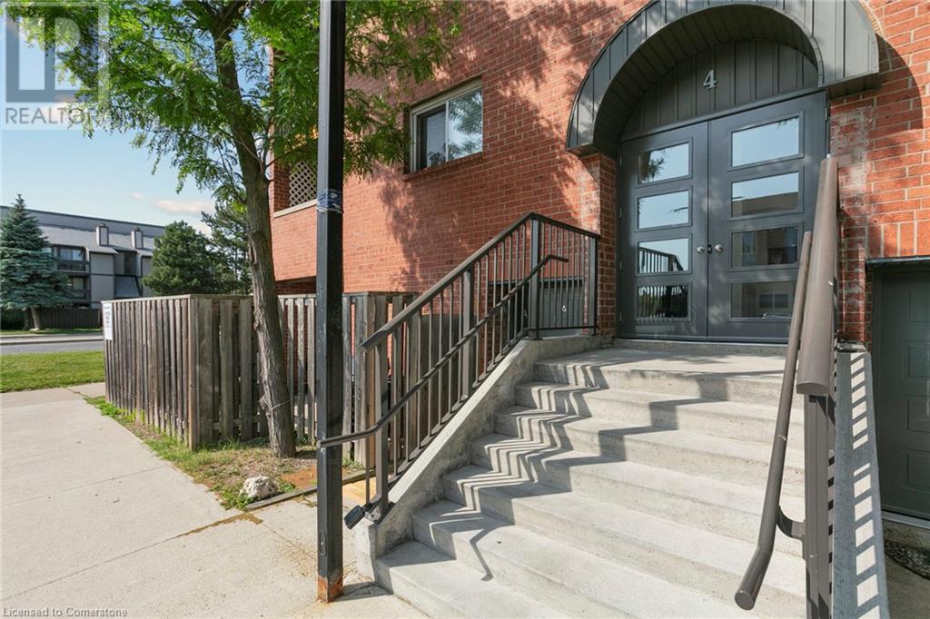 2866 Battleford Road Property Photo 1