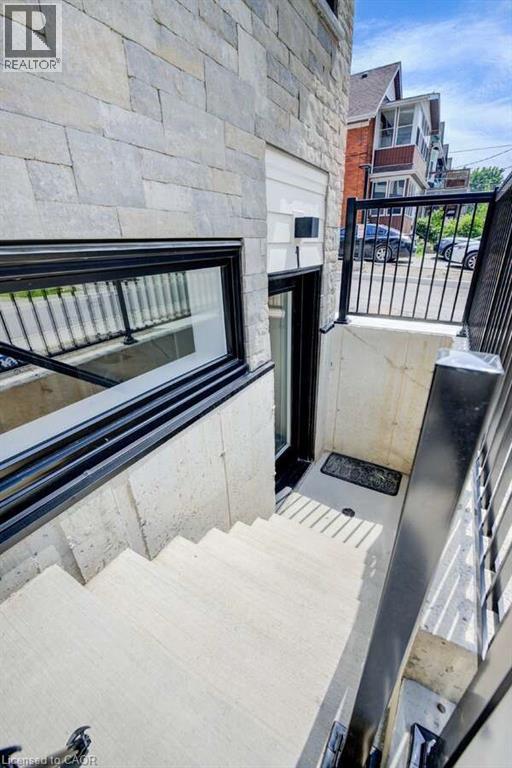 17 Peter Street Unit# 1 Property Photo 19