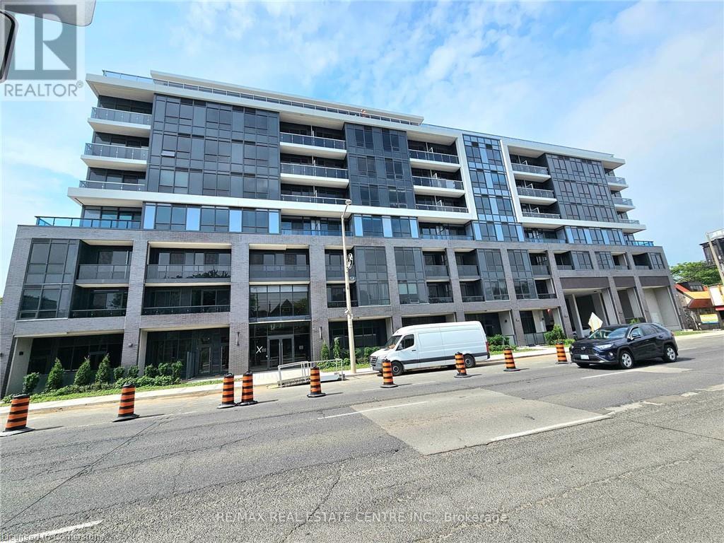 415 Main Street W Unit# 401 Property Photo 1