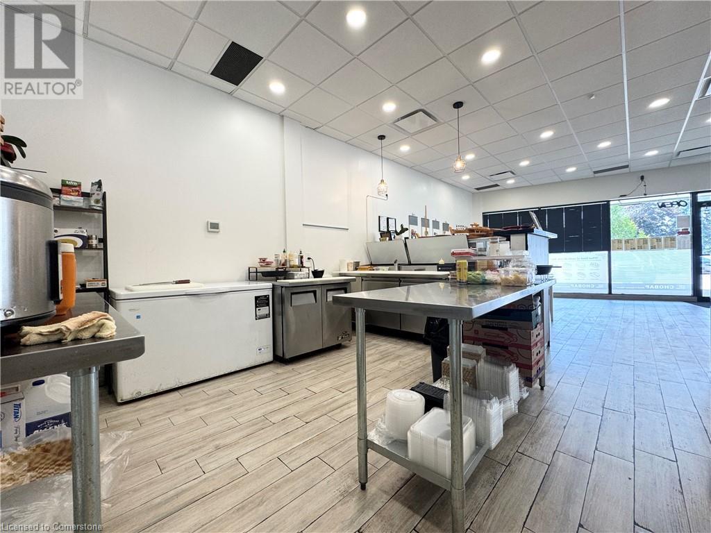 1050 Drive Unit# Unit 13 Property Photo 13