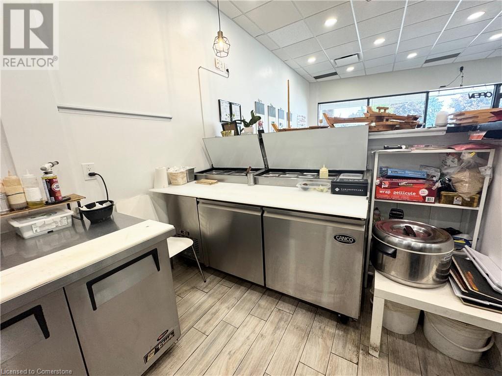 1050 Drive Unit# Unit 13 Property Photo 16