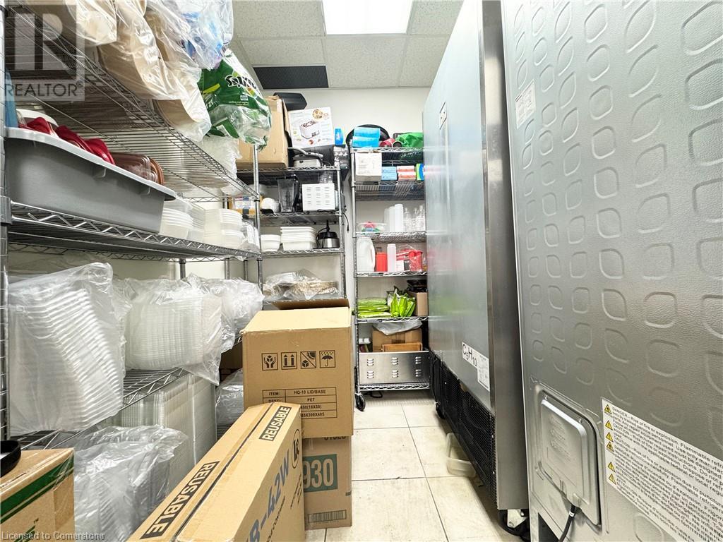 1050 Drive Unit# Unit 13 Property Photo 24