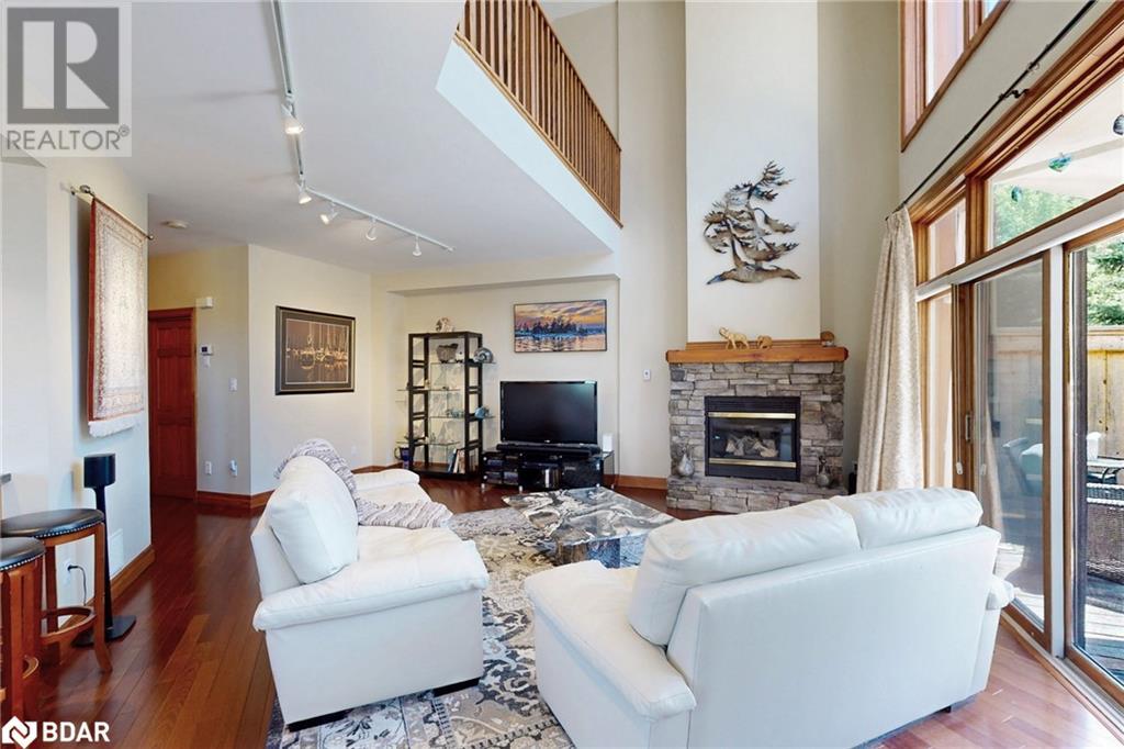 228 Blue Ski George Crescent Unit# 2 Property Photo 1