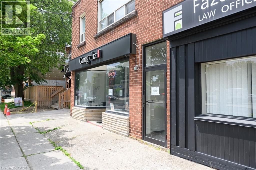 944 King Street Property Photo 2