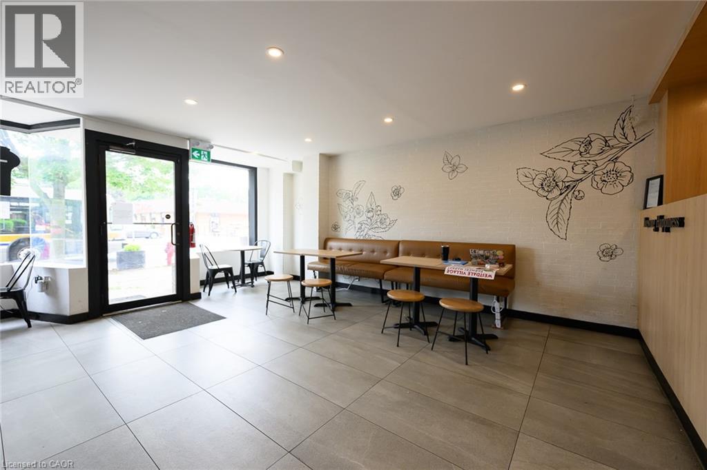 944 King Street Property Photo 7