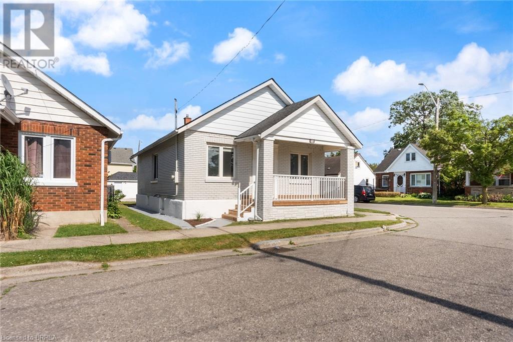 90 Gordon Street Property Photo 1