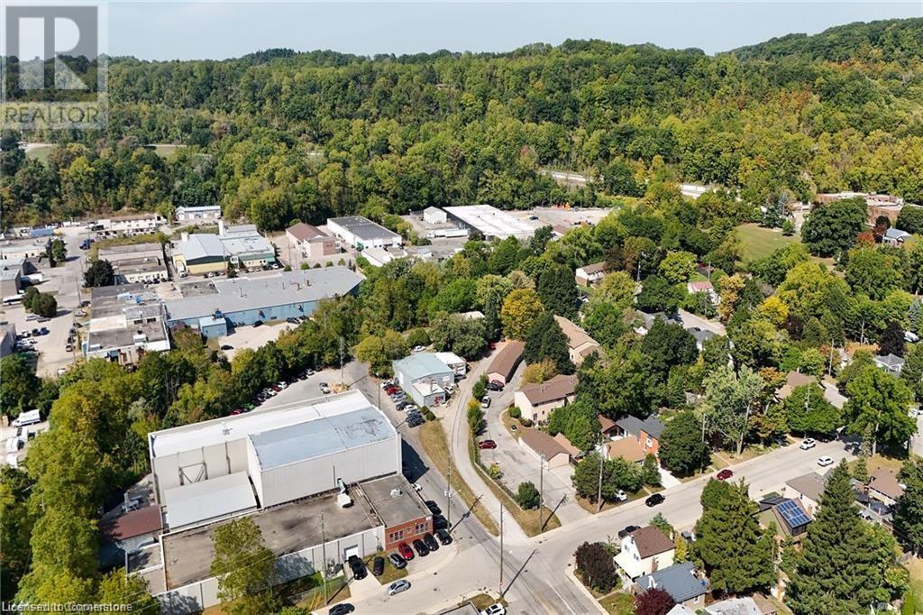 347 Hatt Street Property Photo 5