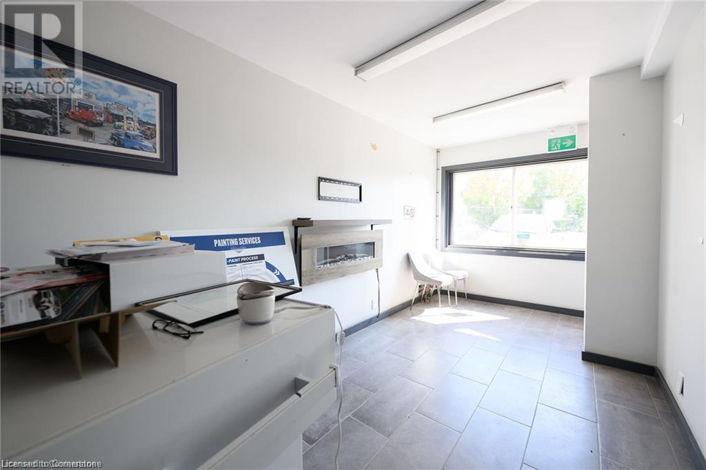 347 Hatt Street Property Photo 8