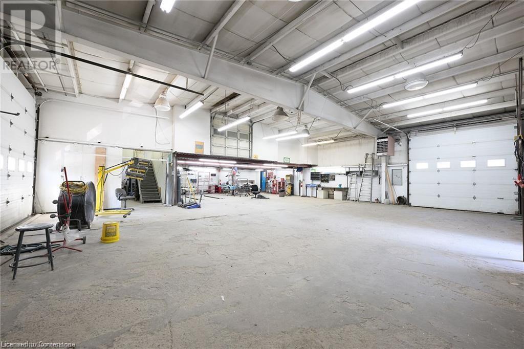 347 Hatt Street Property Photo 13