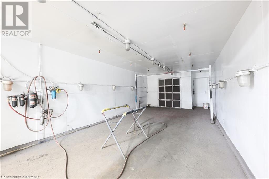 347 Hatt Street Property Photo 15