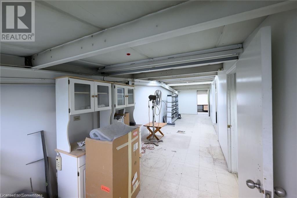 347 Hatt Street Property Photo 23