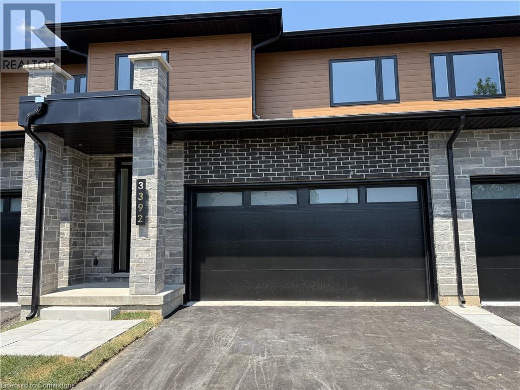 2154 Walkers Line Unit# 5 Property Photo 1