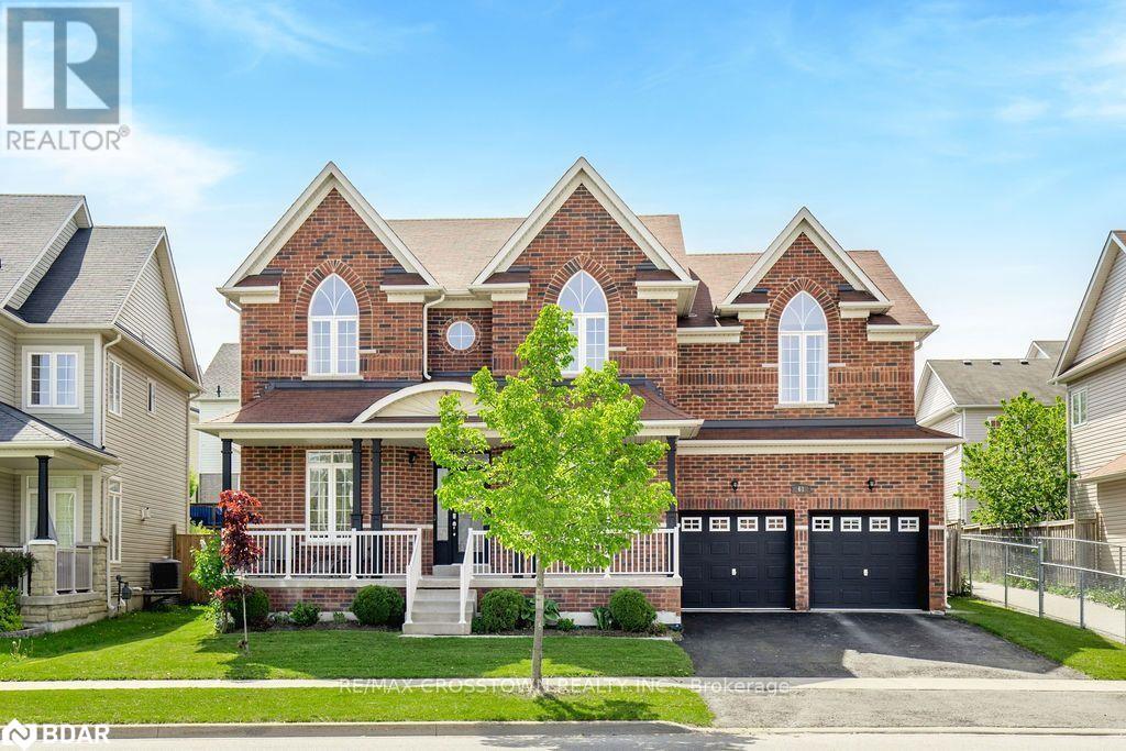 61 The Queensway Property Photo 1
