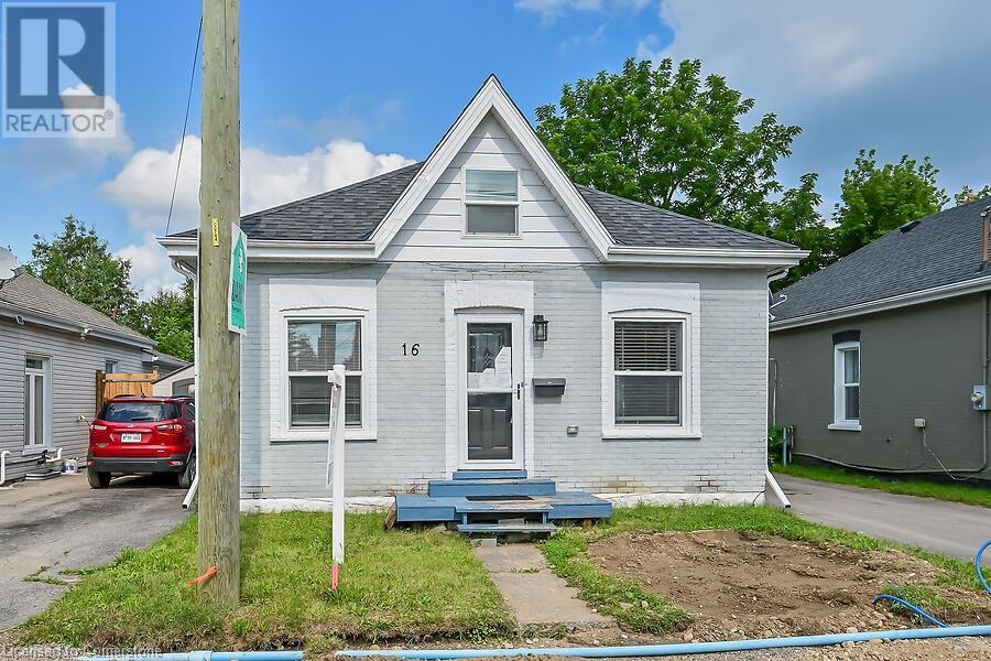 16 Webling Street Property Photo 1