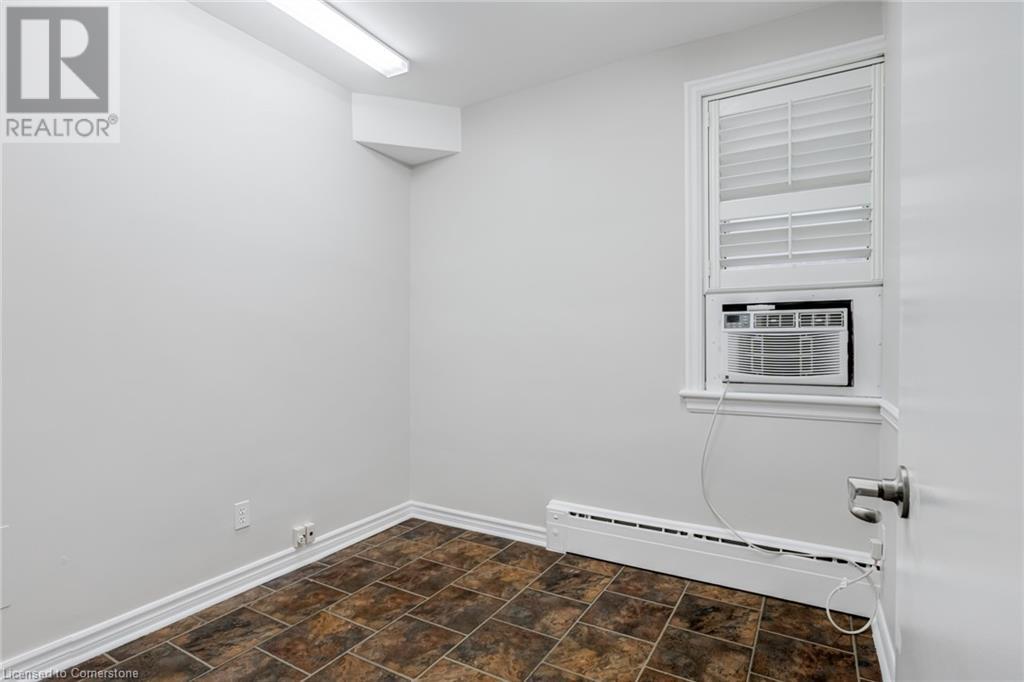 15 Empress Avenue Property Photo 10